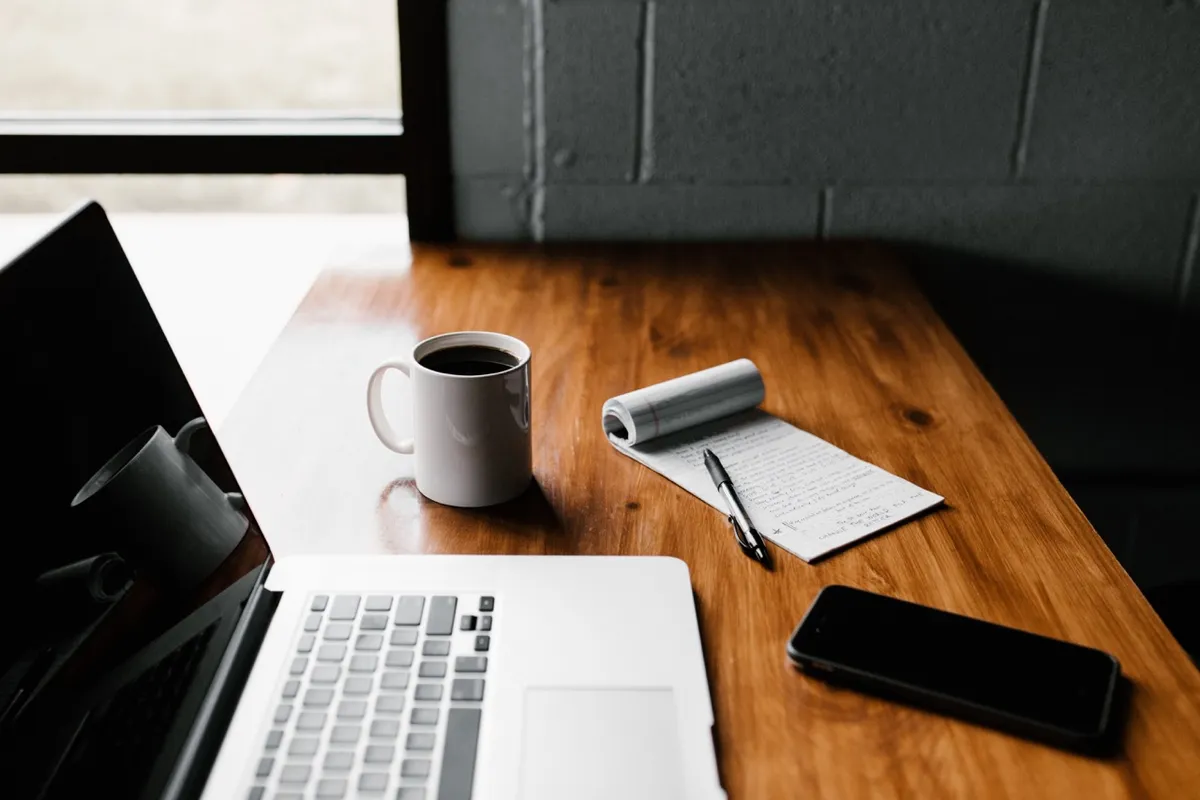 How long does it take to create an online course from scratch?